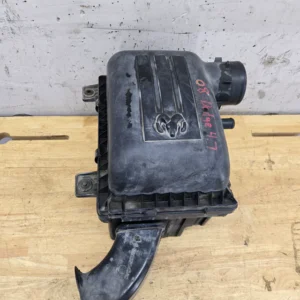 2004-2017 Dodge Ram 1500 4.7L 5.7L OEM Air Intake Cleaner Filter Box 53032043AC